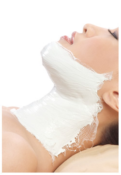 Neck Cold Mask Treatment